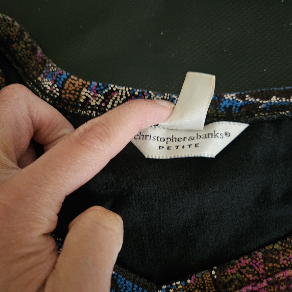 Multicolor Patterned Women's Top - Picture 3 of 6